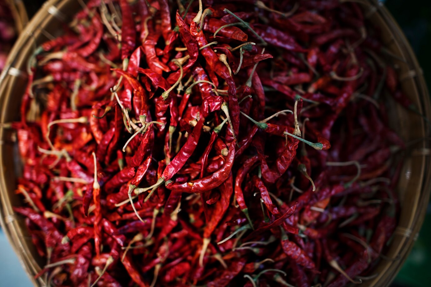 Essential Qualities of a Reliable Dry Red Chilli Wholesale Supplier